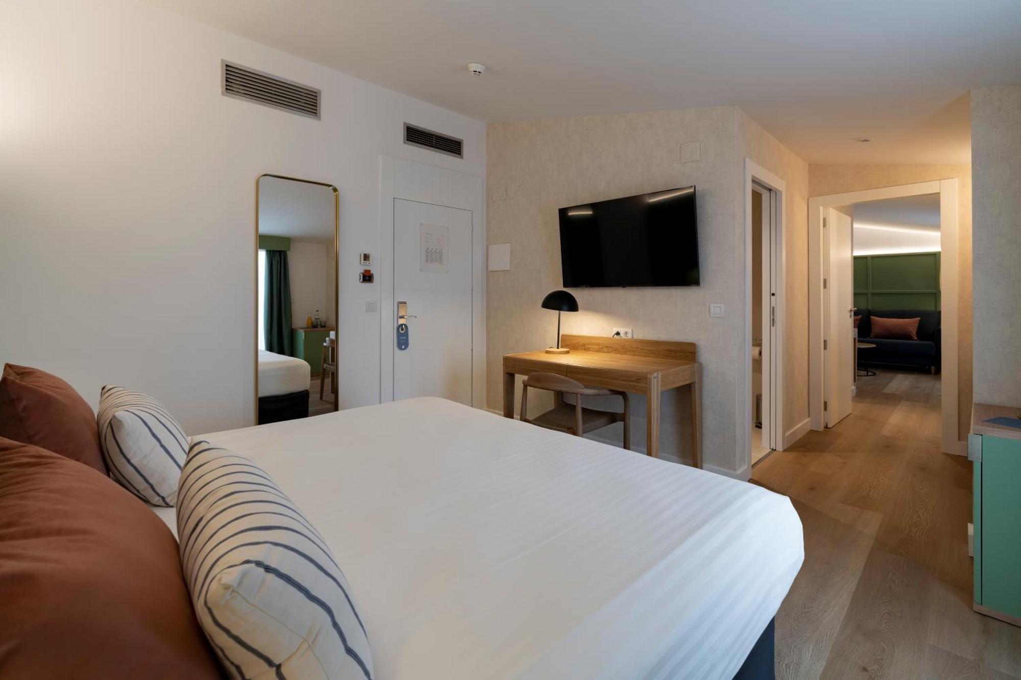 Intur Castellon Hotel Castellon de la Plana Bagian luar foto