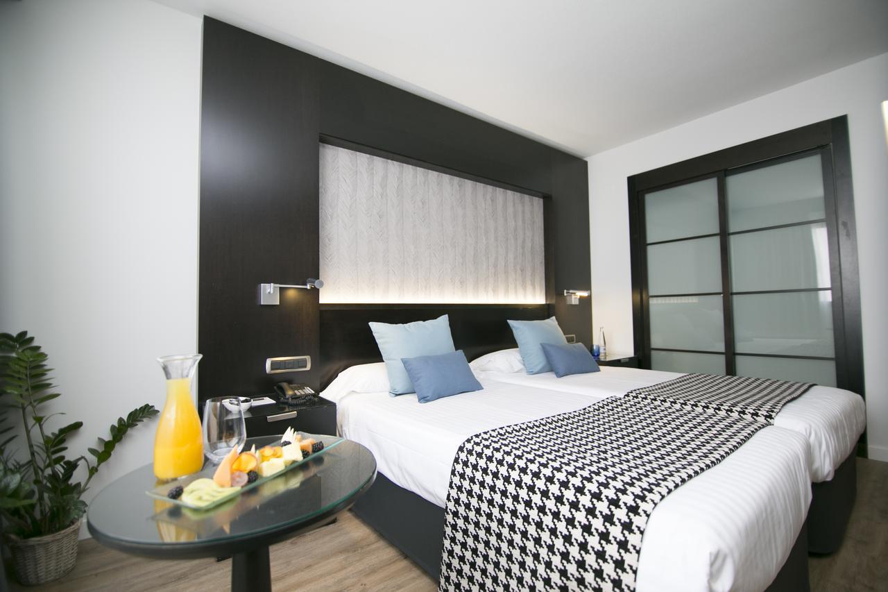 Intur Castellon Hotel Castellon de la Plana Bagian luar foto